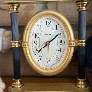 Bulova Elegant Gold & Black Oval Mantel Clock MCM gorge 4 Gold Black White Room